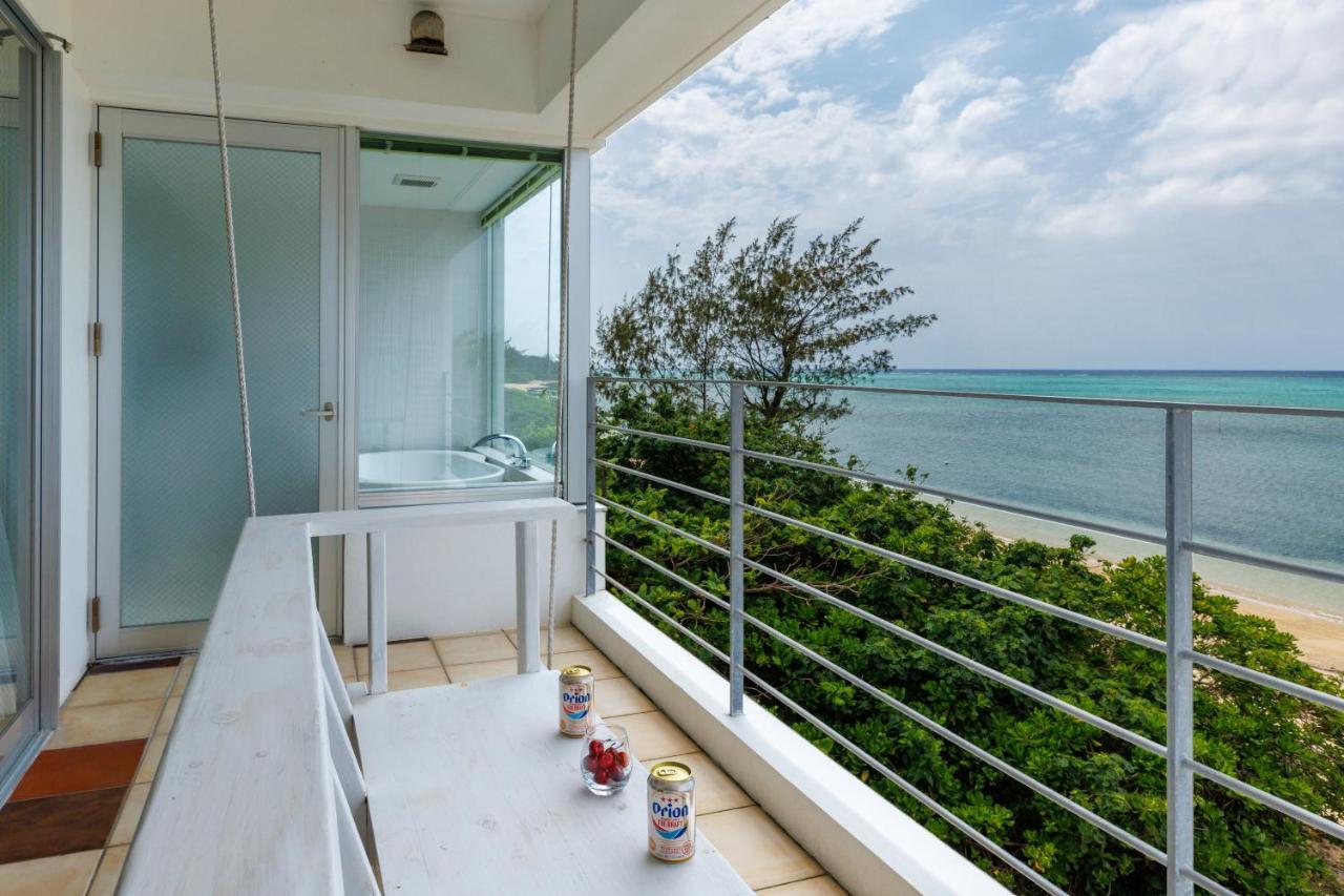 Beach Room Onna Exterior foto