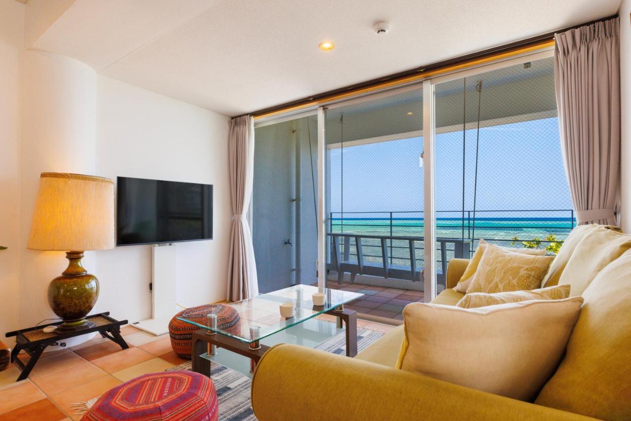 Beach Room Onna Exterior foto